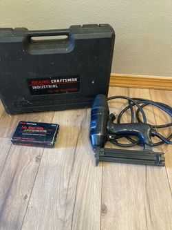 Sears Craftsman Industrial Electric Brad Nailer (contact info removed)20 With Case -Works!!!!