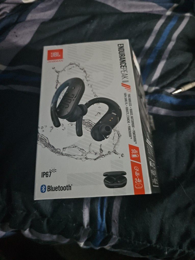 JBL Wireless Headphones