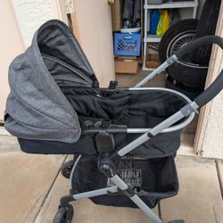 Bassinet/Stroller 