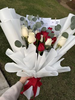 Roses bouquet 24