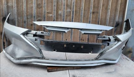2019-2020 Hyundai Elantra Front Bumper Cover OEM