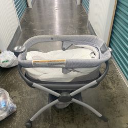 Baby Bassinet/Changing Table