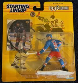 Wayne Gretzky 1998 Starting Lineup New York Rangers #99 NHL Sealed Figure