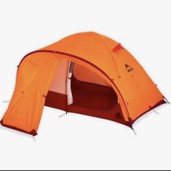 MSR Remote 4-Season 2-Person Mountaineering Tent with Dome Vestibule NEW Amazon Price $859.99 It's BRAND NEW