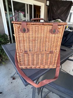 Vintage picnic basket