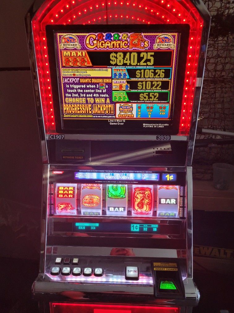 Konami Gigantic Dragons Slot Machine