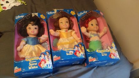 Girls size 3\4 clothes, helmet, dolls
