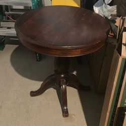 Little table, $20