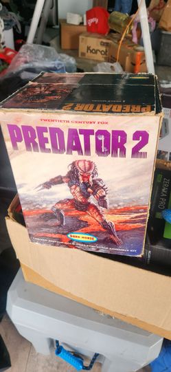 Predator 2 Dark Horse Limited Edition Porcelain Assembly Kit