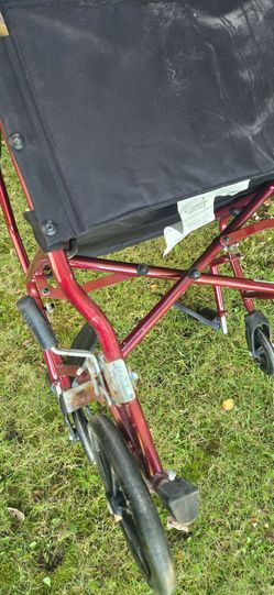 Medline exel lite weight Wheelchair