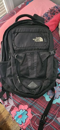 North Face Recon Back Pack 