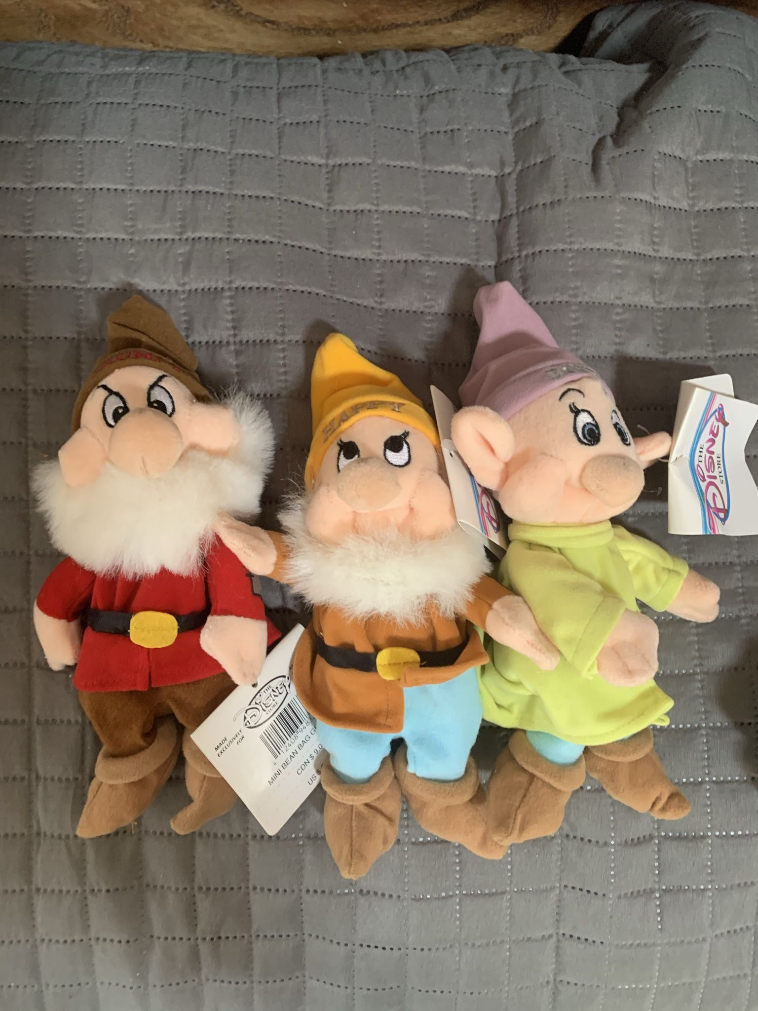 3 Dwarfs Disney Plushy Beanie 