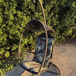 Hanging Egg Chair