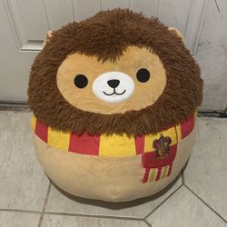 Giant Squishmallow Harry Potter Gryffindor Lion