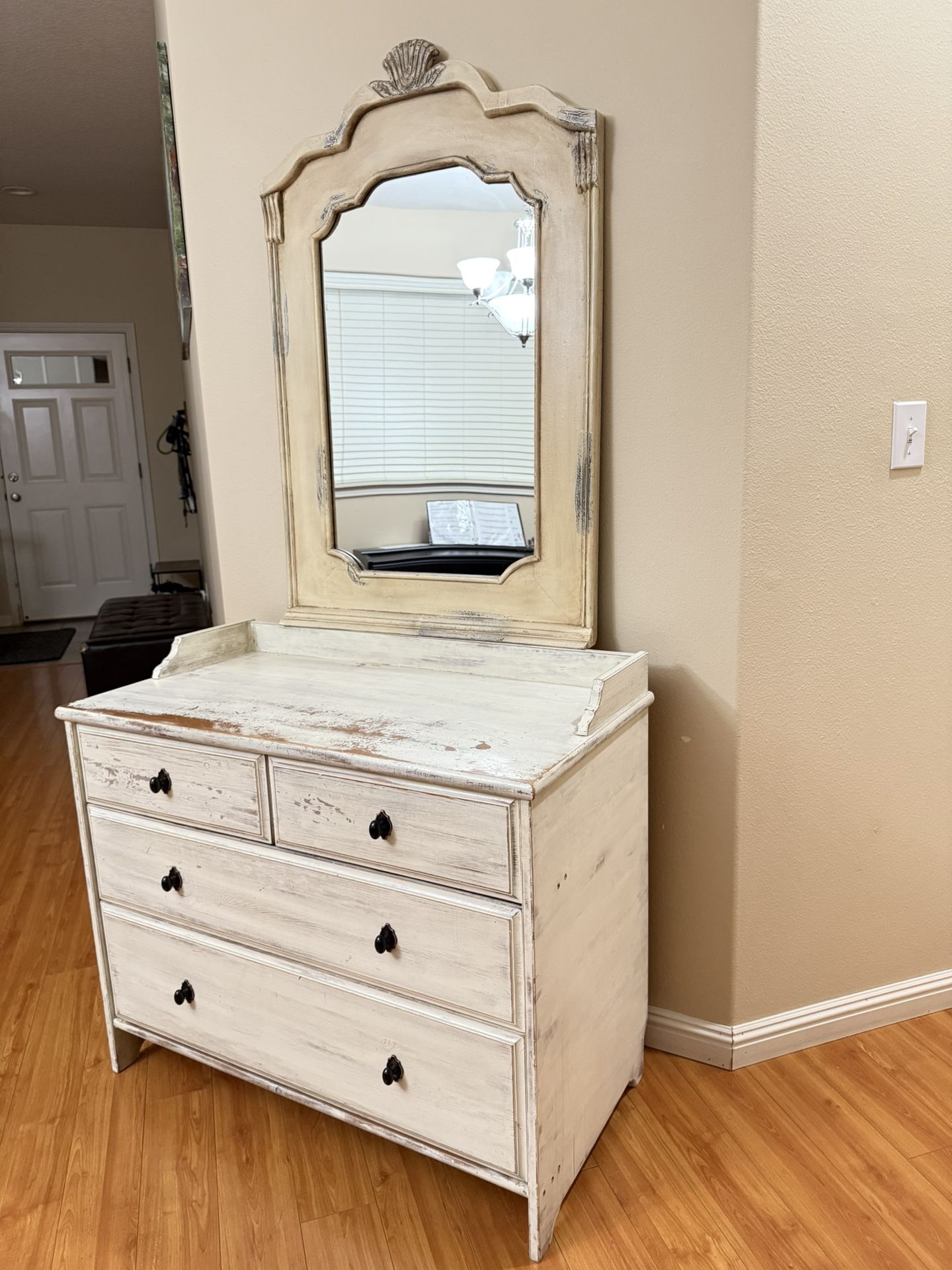 Dresser With Mirror- Vintage Style Dresser And Mirror