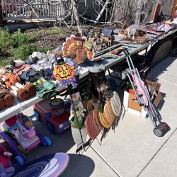 Yard Sale 2/14/26 8am-2pm