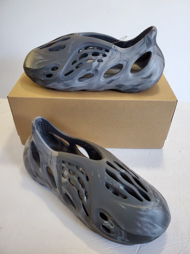 Adidas YEEZY Foam Runner RNR 'Granite'  Shoes Size Men's 10  