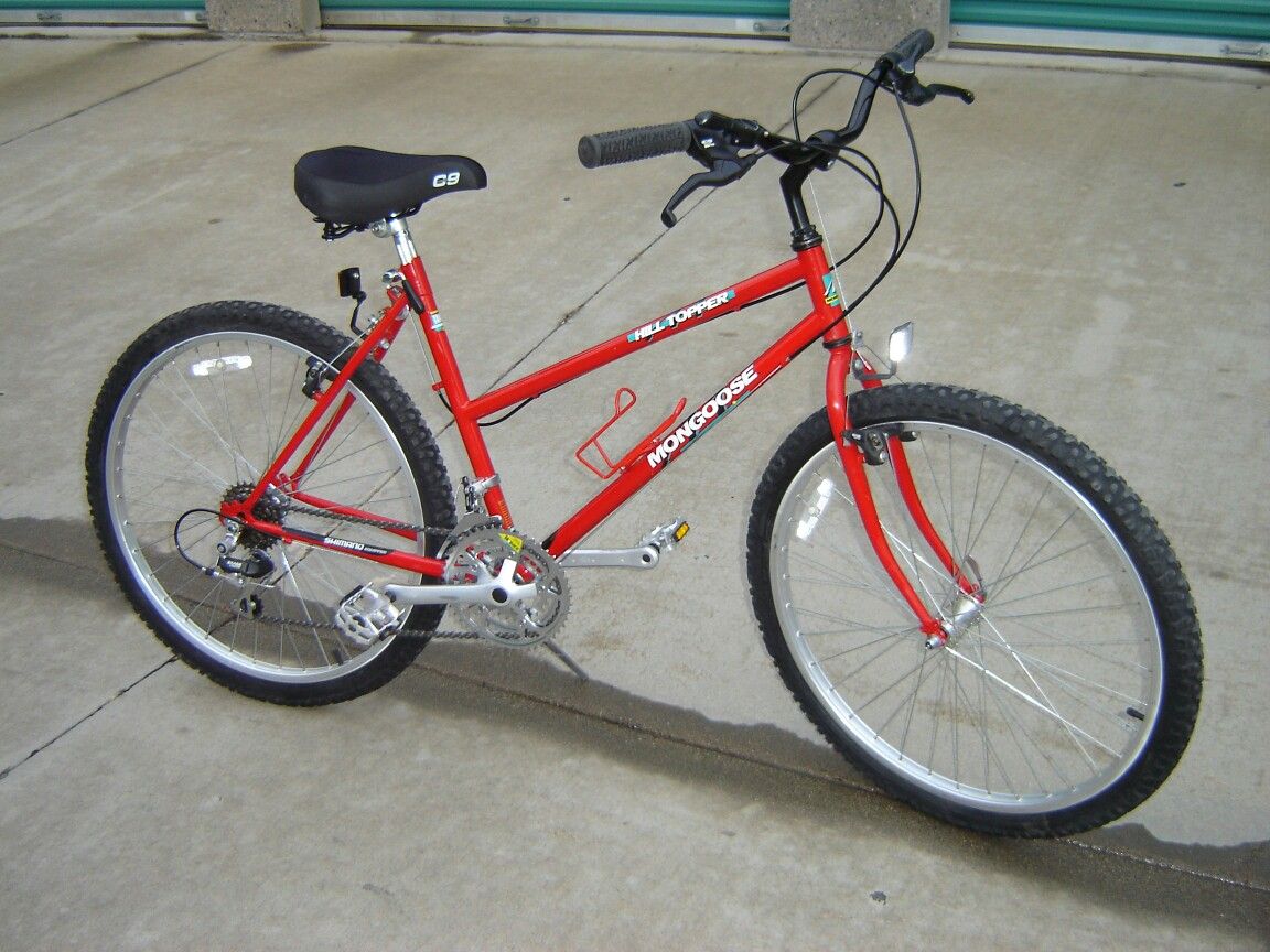 MONGOOSE HILLTOPPER LADIES MTN BIKE