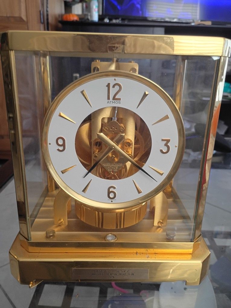 Atmos Luxury Clock