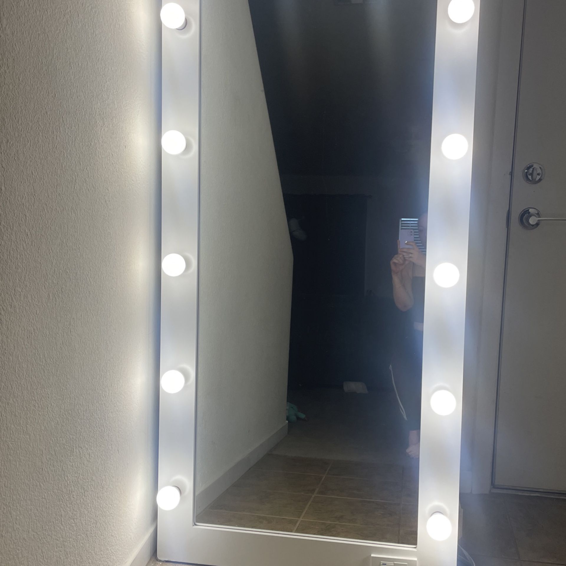 Brand New Mirror With Lights