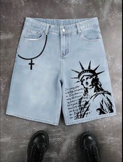 Jeans shorts with Statue of Liberty