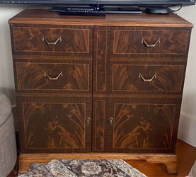 Vintage RCA Victor Victrola Cabinet