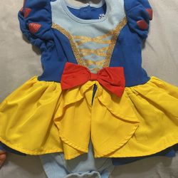 Snow White Costume