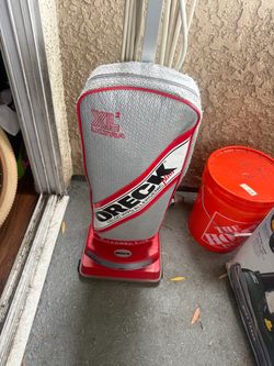 Oreck XL2 Ultra Upright Vacuum Cleaner