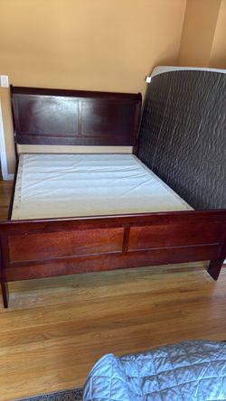 Qu in perfect conditionn bed good frame and frame condition action with with framecond ee