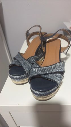 Sandals size 6