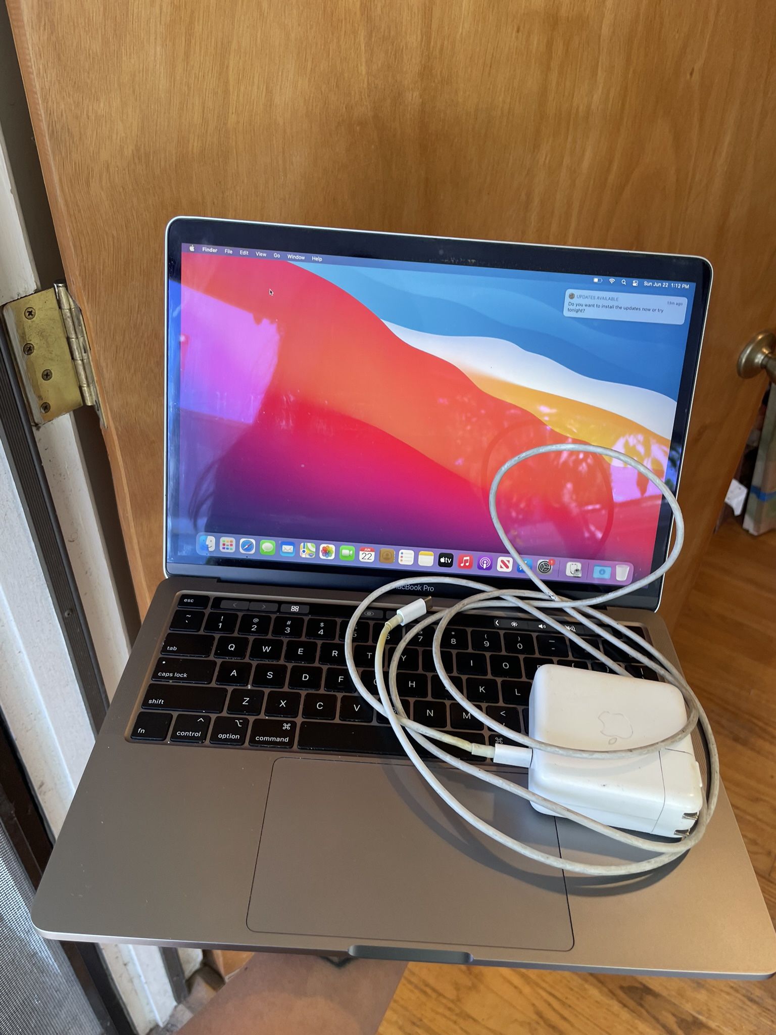 💻 MacBook Pro 13” (2020) i5 / 8GB RAM – Great Condition $460 OBO