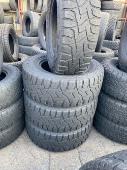 37x12.50R20 Toyo R/T