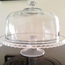 Cake Stand With Dome. Soporte Para Cake Con Cubierta.