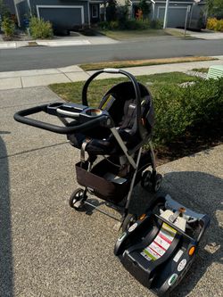 Chicco Infant Car Seat and Stroller Travel System