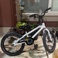 Freestyle toddler bike