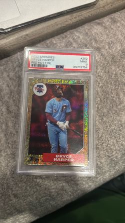 2022 Archives Bryce Harper red hot foil
