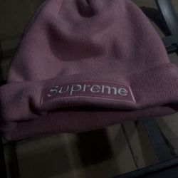 pink and white supreme bennie