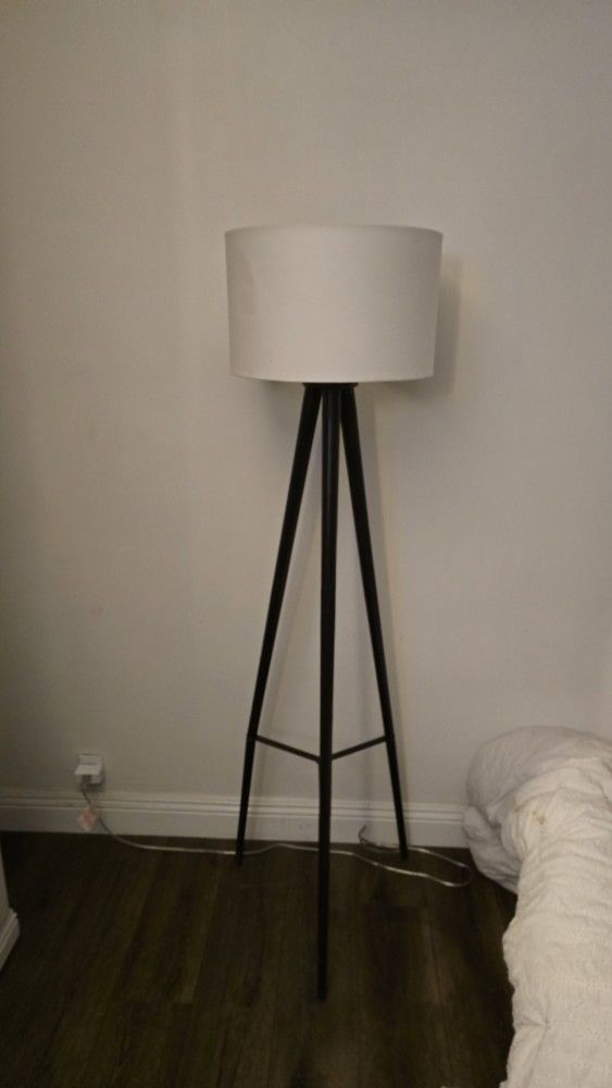 Tripod Floor Lamp