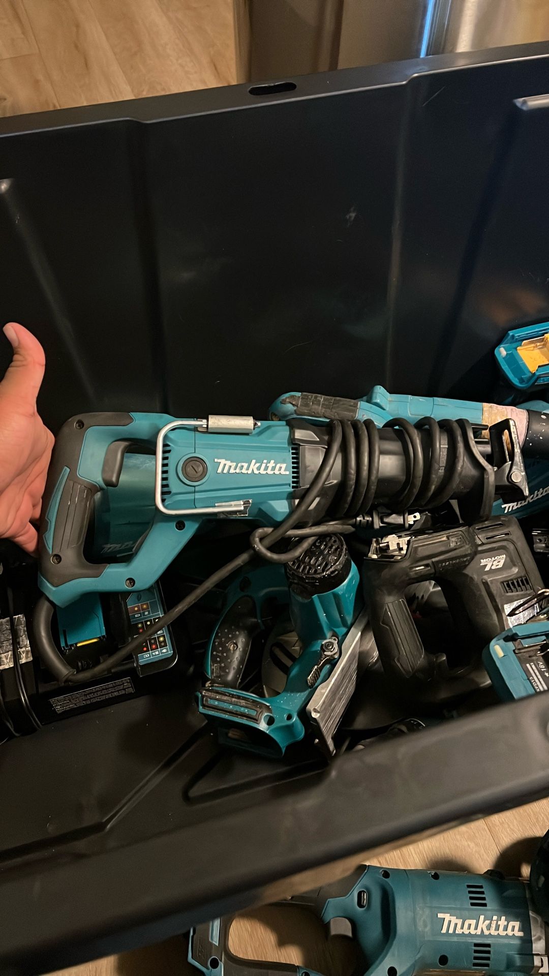 Makita Electric Sawzall