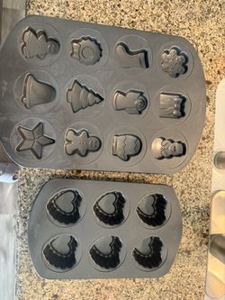 Holiday Baking Sheets Hearts Christmas