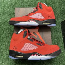DS Jordan Raging Bull 5s size 12