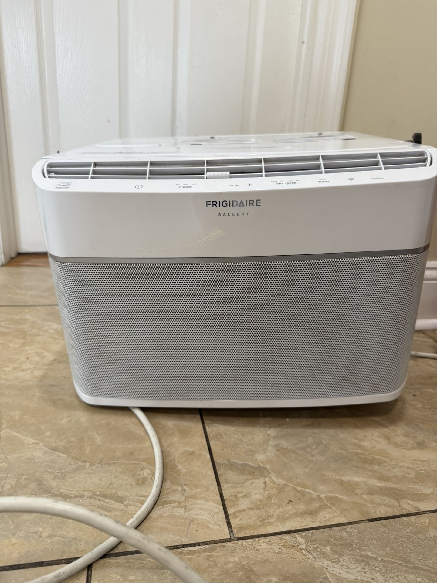 FRIGIDAIRE Air Conditioner