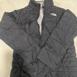 North Face Girls 👧🏻 Jacket 