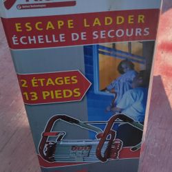 Escalera De Seguridad Para Casas De Dos Pisos Para Escapar  De Un Insendio O Emergencia Tengo 2 Piesas  Semy Nuevas 