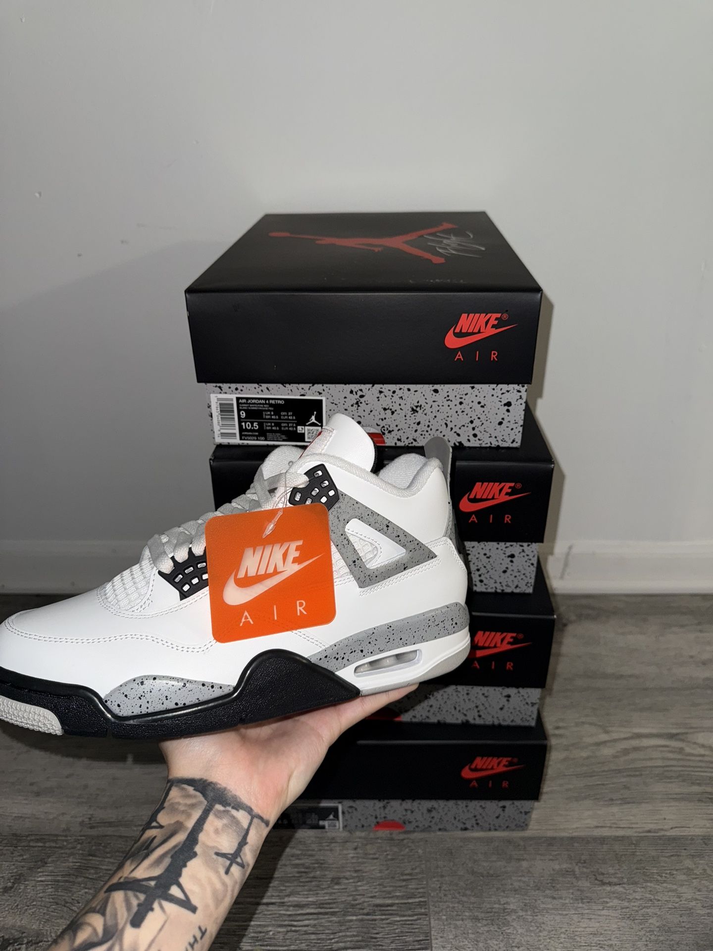 Jordan 4 White Cement