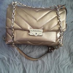 MICHAEL KORS GOLD CROSSBODY (AUTHENTIC)