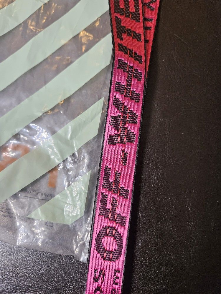 *NEW* Off-White Long Lanyard