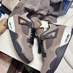 Jordan 4 