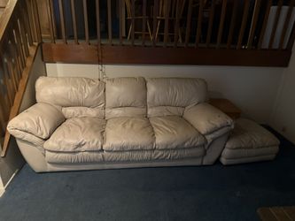 White Plush Leather Set