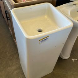 swiss madisson sink !! in white brand new $99